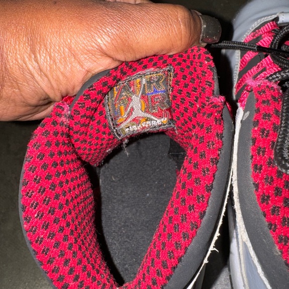 Size 3Y. Original box included - Picture 3 of 3